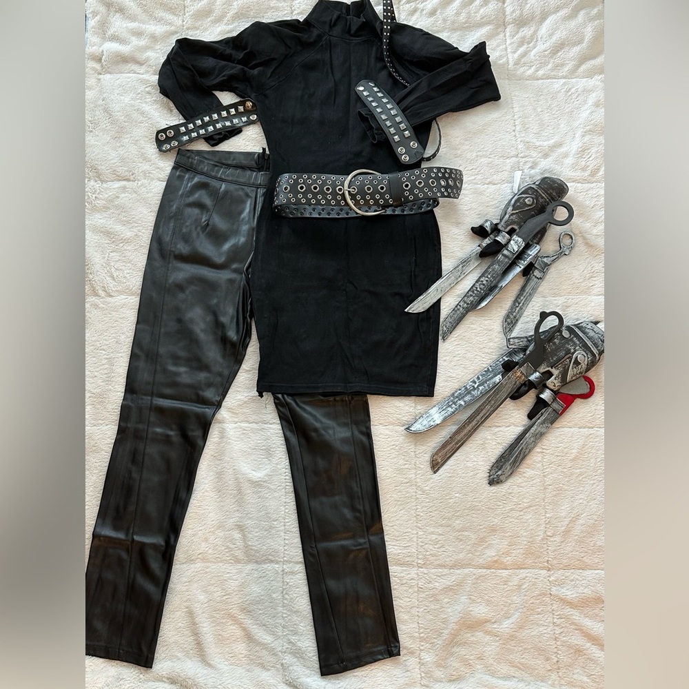 Halloween Costume - Edward Scissor Hands